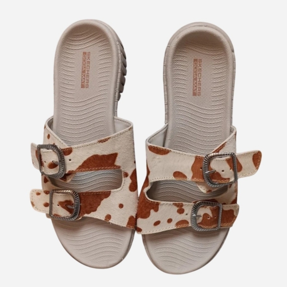 Cowhide-Print Goga Mat Skechers Sandals - Picture 2 of 6